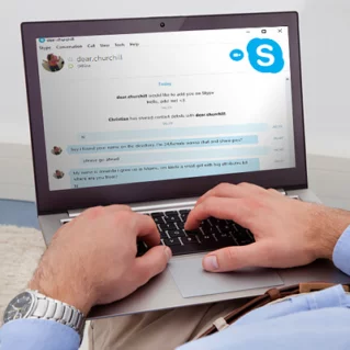 Ein typischer Betrugsversuch auf Skype durch einen Spam-Bot